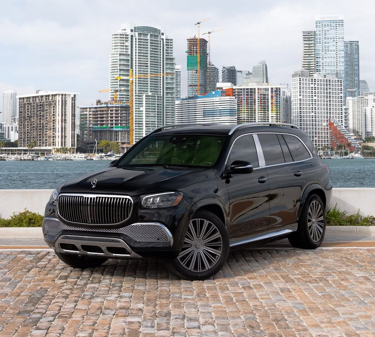 Mercedes Maybach view 1